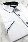 Koszula-Męska-Elegancka-Wizytowa-do-garnituru-gładka-biała-z-lamówką-z-krótkim-rękawem-w-kroju-SLIM-FIT-IMG_1340.JPG