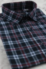 Flanelowa-Koszula-Męska-Codzienna-Casual-granatowa-w-kratę-z-długim-rekawem-w-kroju-REGULAR-IMG_1669.JPG