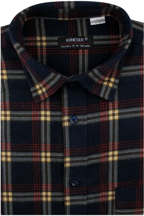 Flanelowa-Koszula-Męska-Codzienna-Casual-czarna-w-kratę-z-długim-rekawem-w-kroju-REGULAR-IMG_1652.JPG