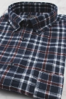 Flanelowa-Koszula-Męska-Codzienna-Casual-gładka-granatowa-w-kratkę-z-długim-rękawem-w-kroju-REGULAR-IMG_8126.JPG
