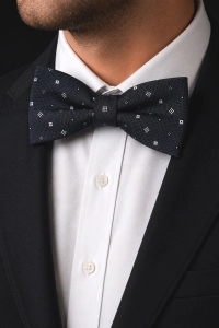 Mucha Muszka Męska Elegancka tradycyjna czarna we wzorki gotowa M471