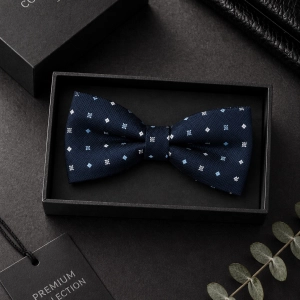 Mucha Muszka Męska Elegancka tradycyjna granatowa we wzorki gotowa M459
