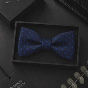 Mucha Muszka Męska Elegancka tradycyjna czarna w kropki gotowa M444